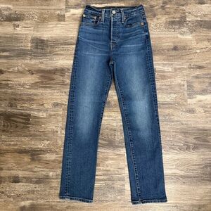 Levi’s Wedgie Straight Women’s Blue High-Rise Straight Leg Jeans Size 25